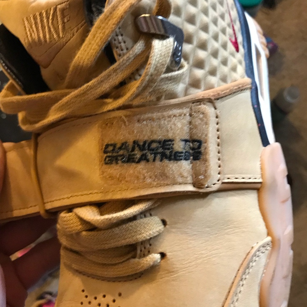Nike Victor Cruz “Wheat” Trainers, Size 9.5! Rare. - Picture 4 of 7